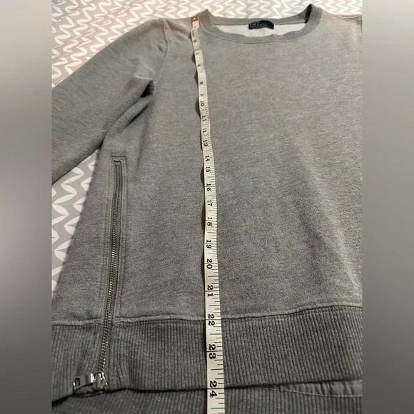 GAP Small Heather Grey Gray Sweatshirt with Side Zip - Picture 5 of 9